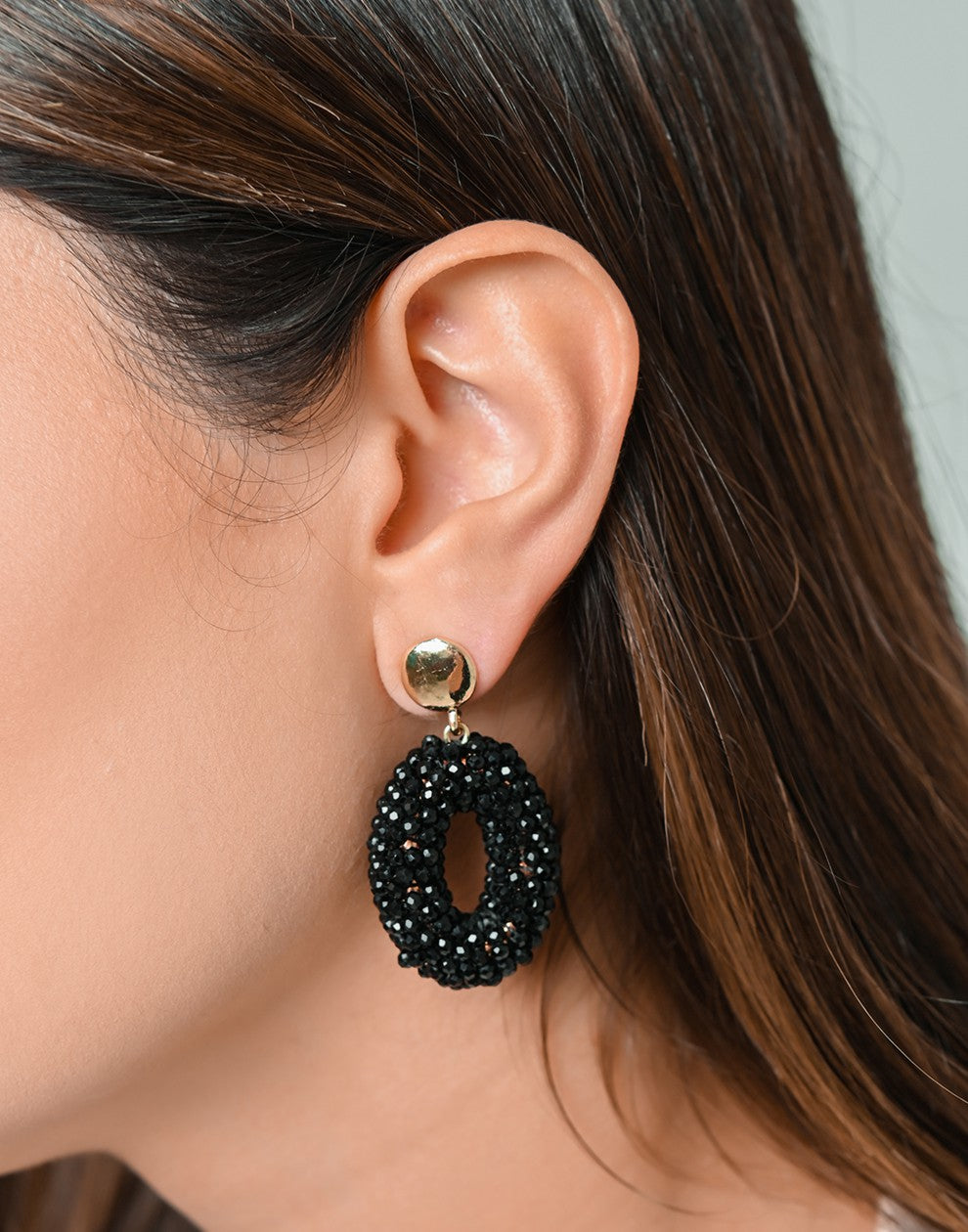 oorbellen zwarte steentjes