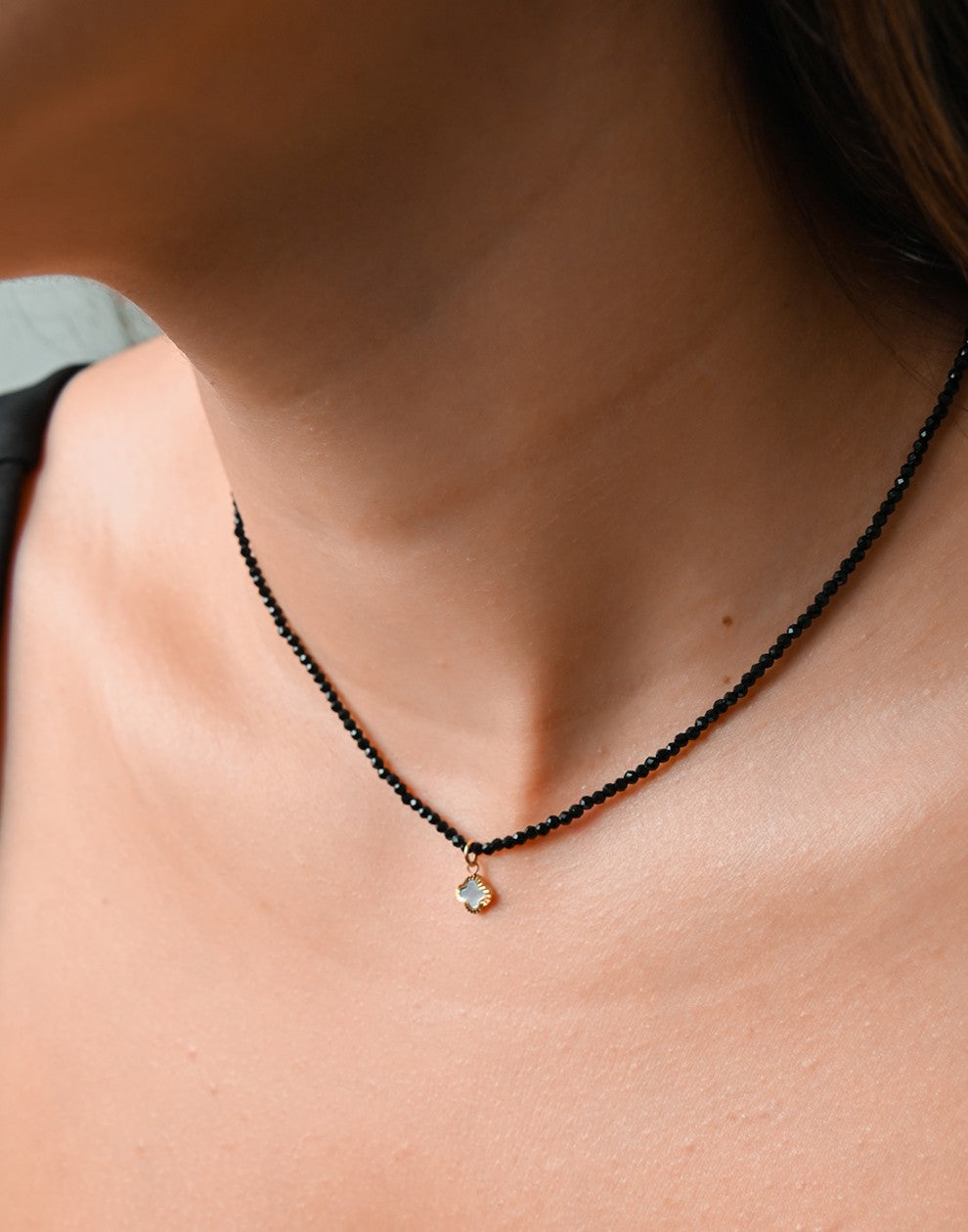 kralenketting zwart met klaver