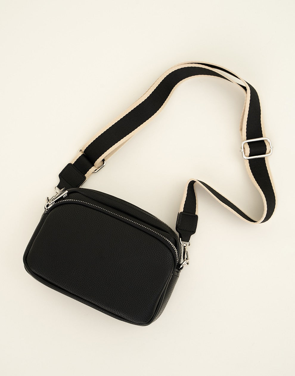 Crossbody tas met twee vakken zwart