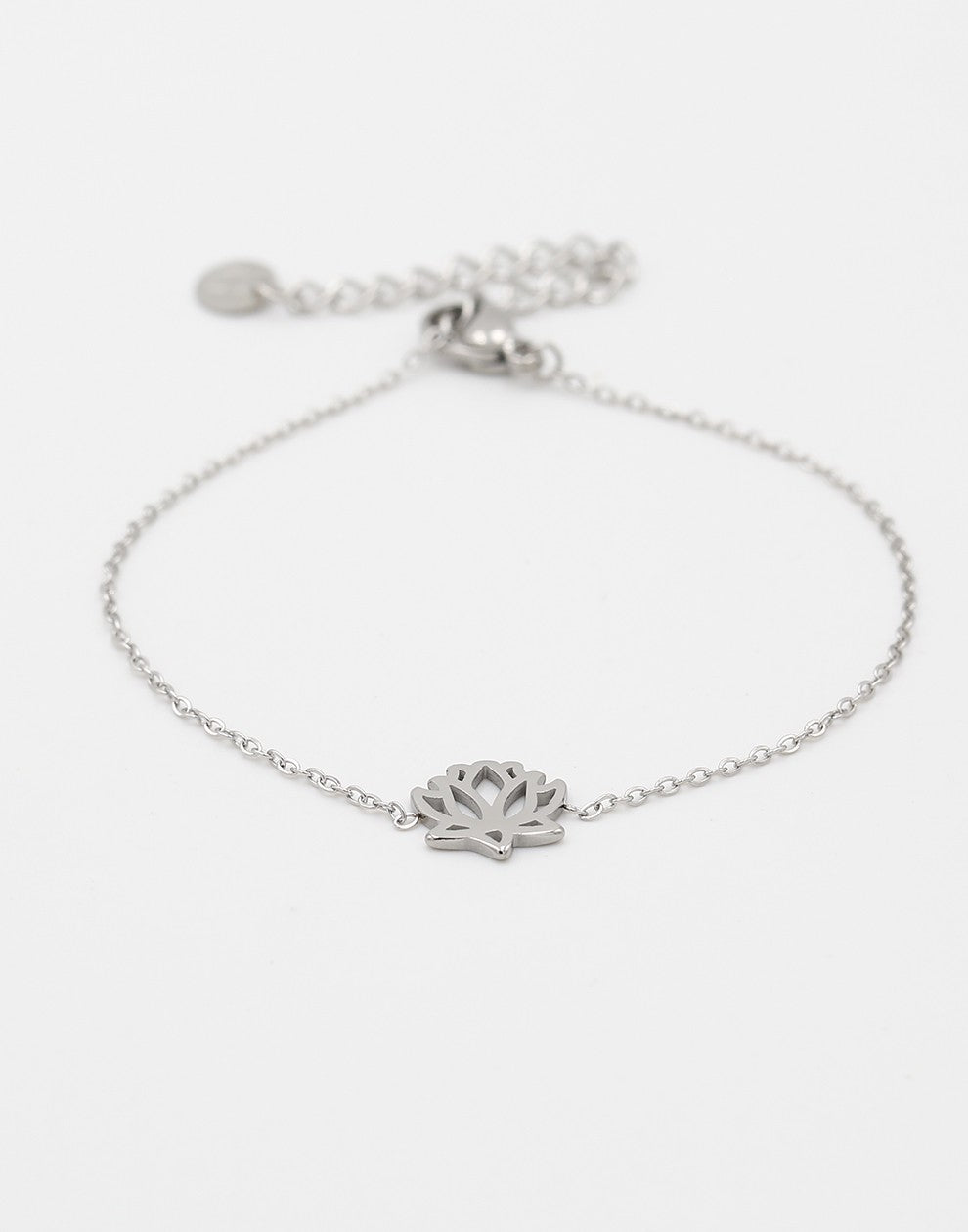 armband lotus bloem zilverkleurig