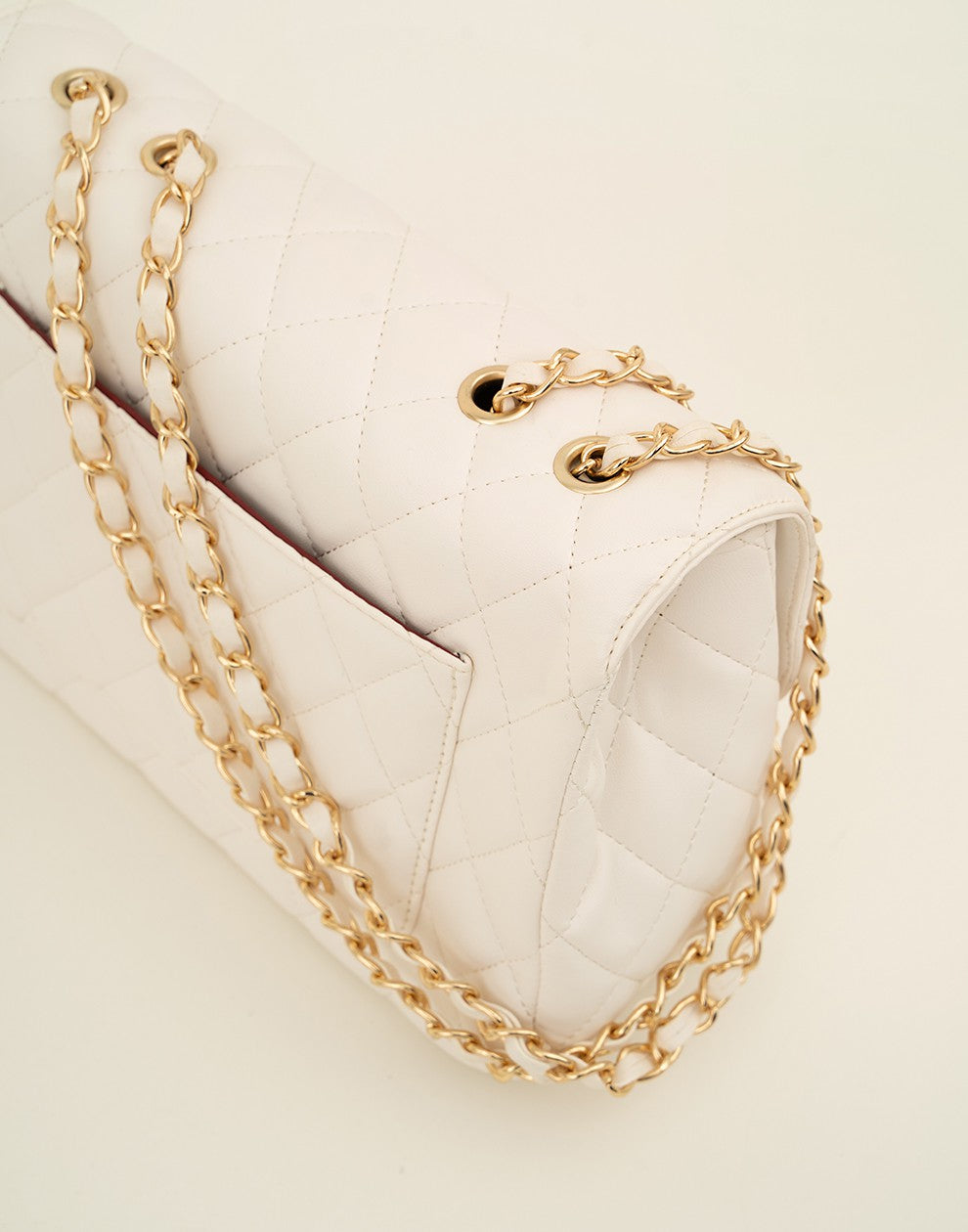 Trendy gewatteerde schoudertas wit