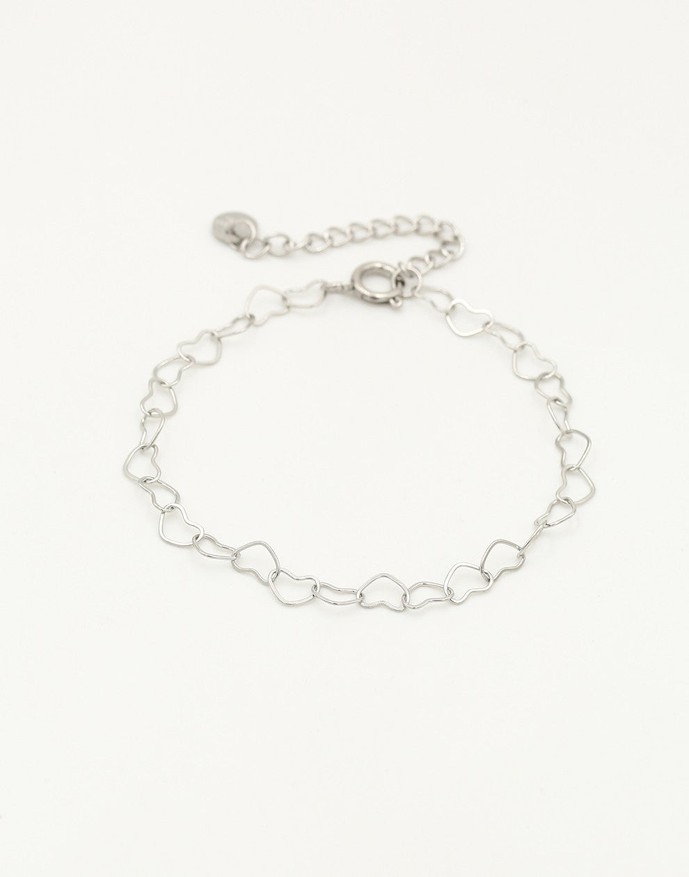 minimalistische hartjes armband zilverkleurig
