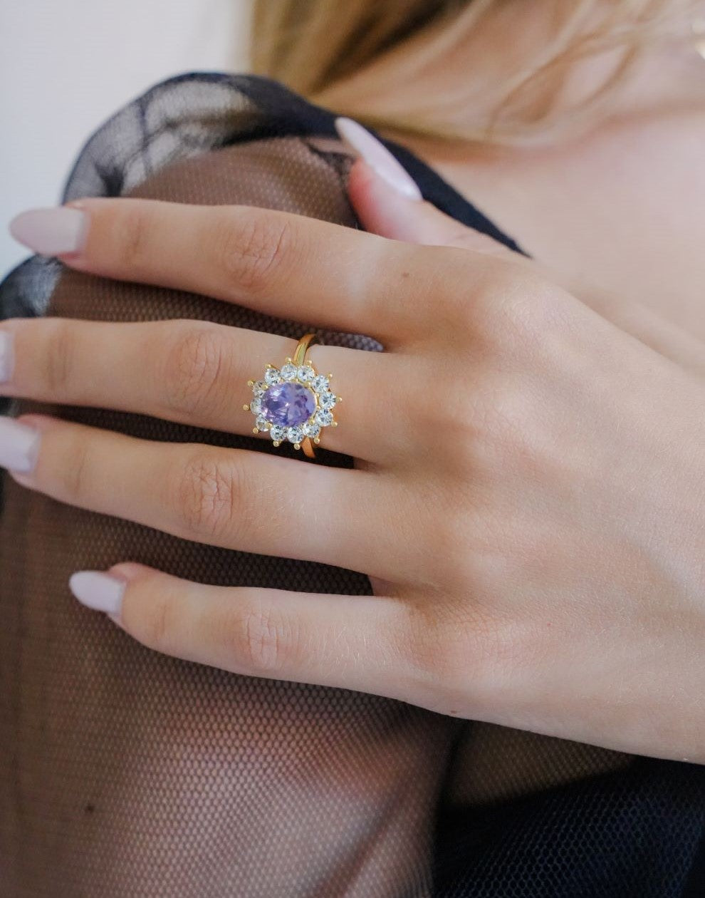 vintage statement ring lila