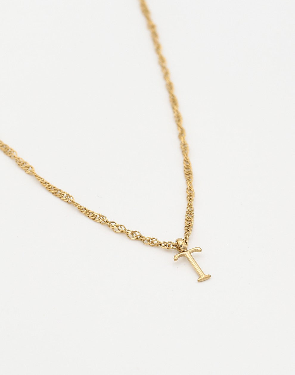 Initial ketting vintage T goudkleurig
