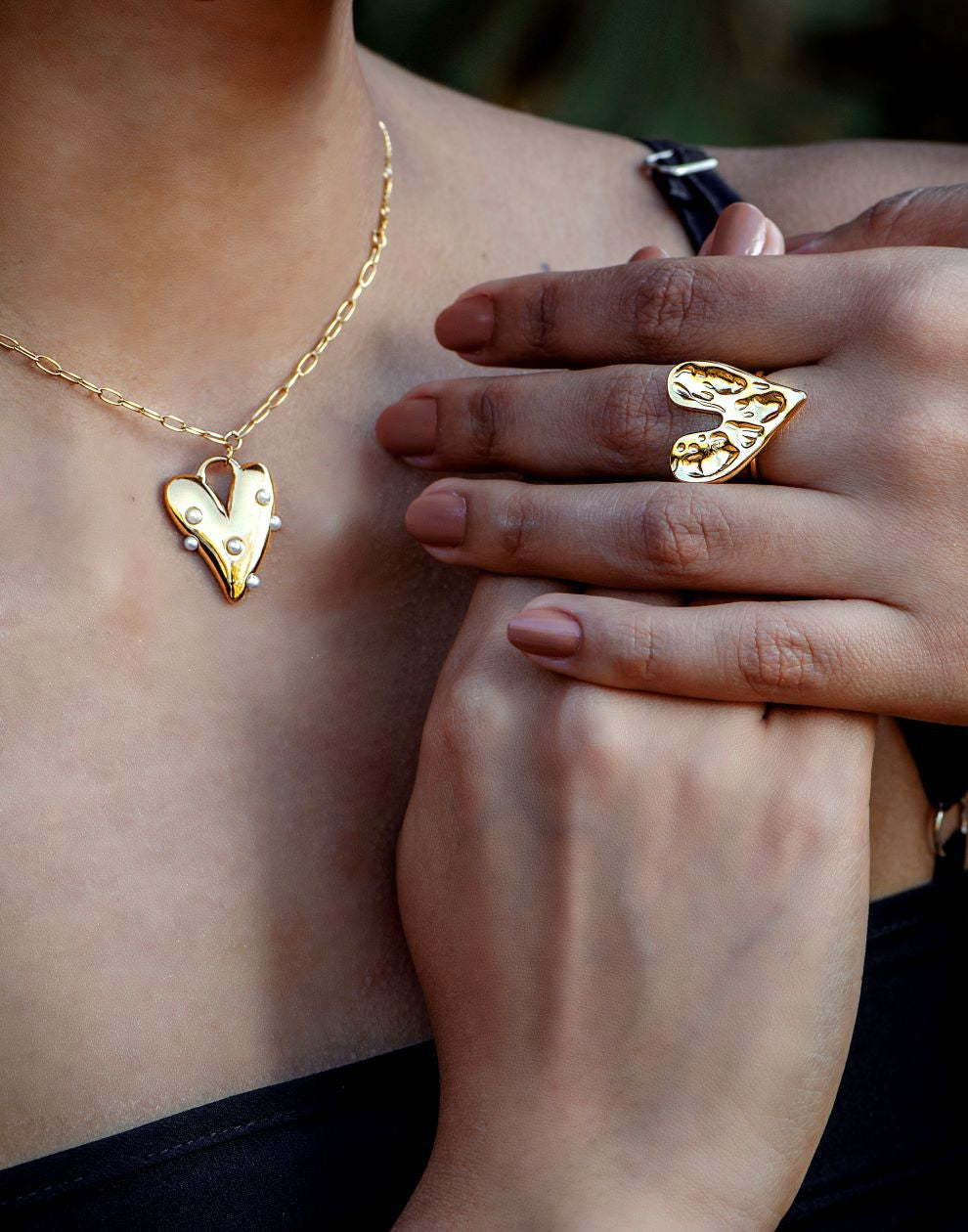 ketting vintage hart met parels goudkleurig