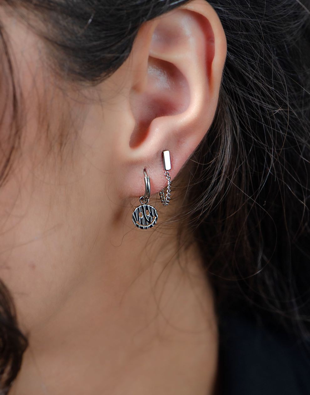 Studs staafje met chain zilverkleurig