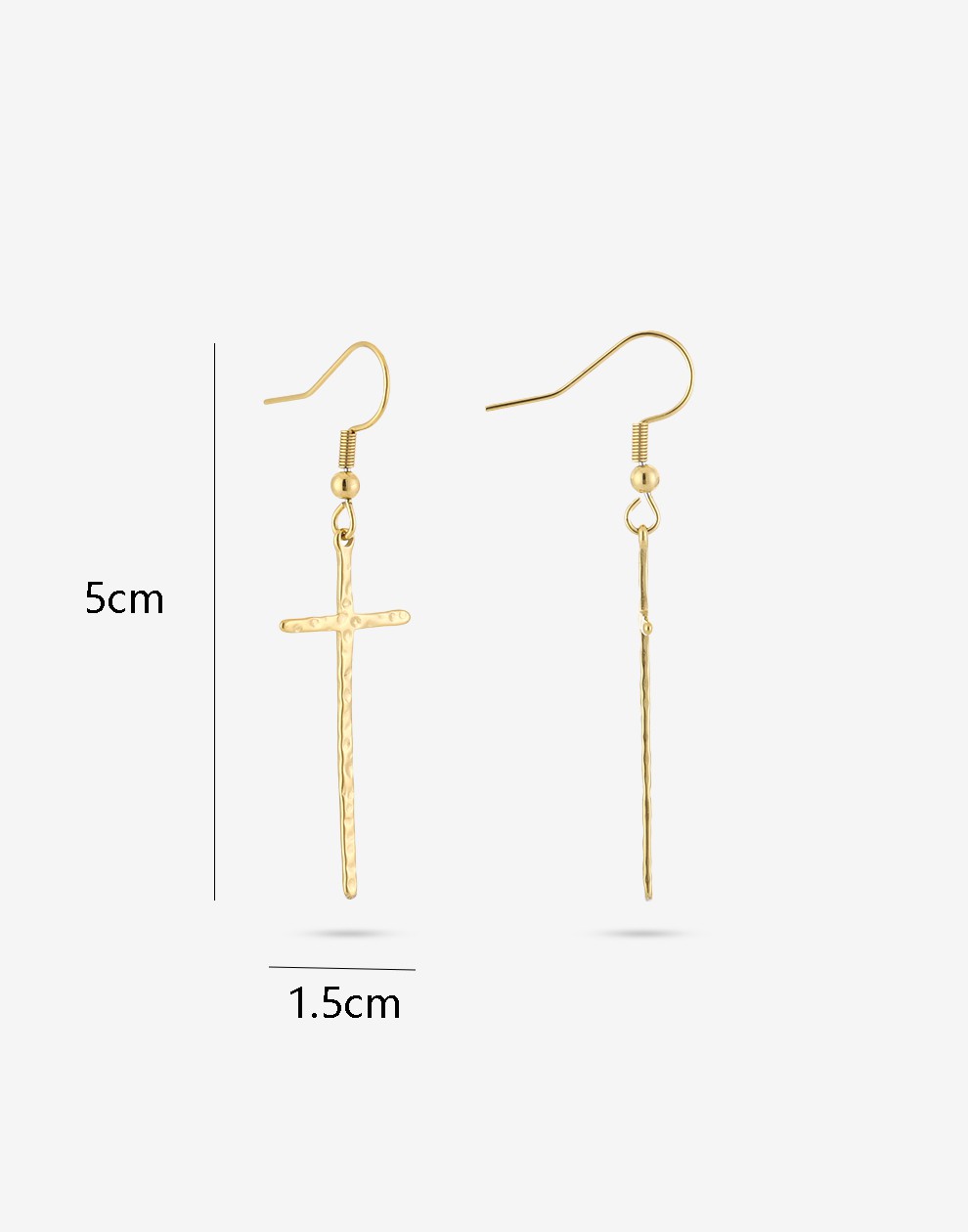 oorhangers groot kruis goudkleurig