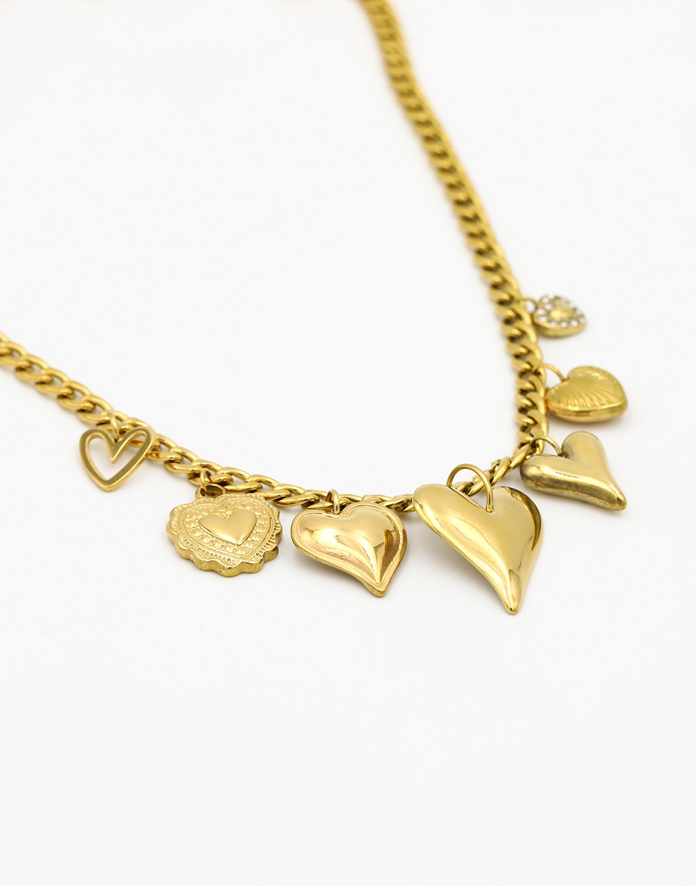 Bedelketting love goudkleurig