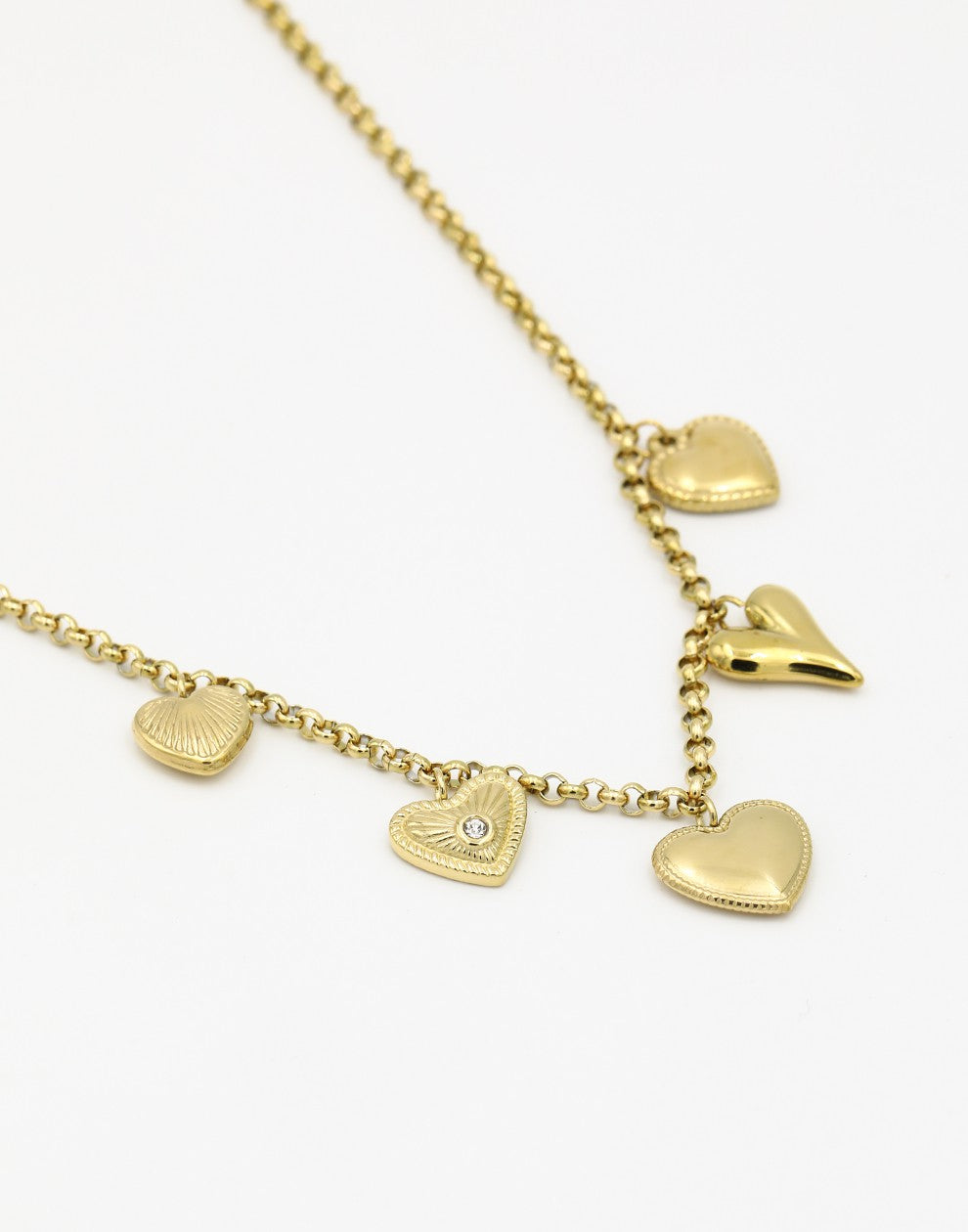 minimalistische bedelketting hartjes goudkleurig