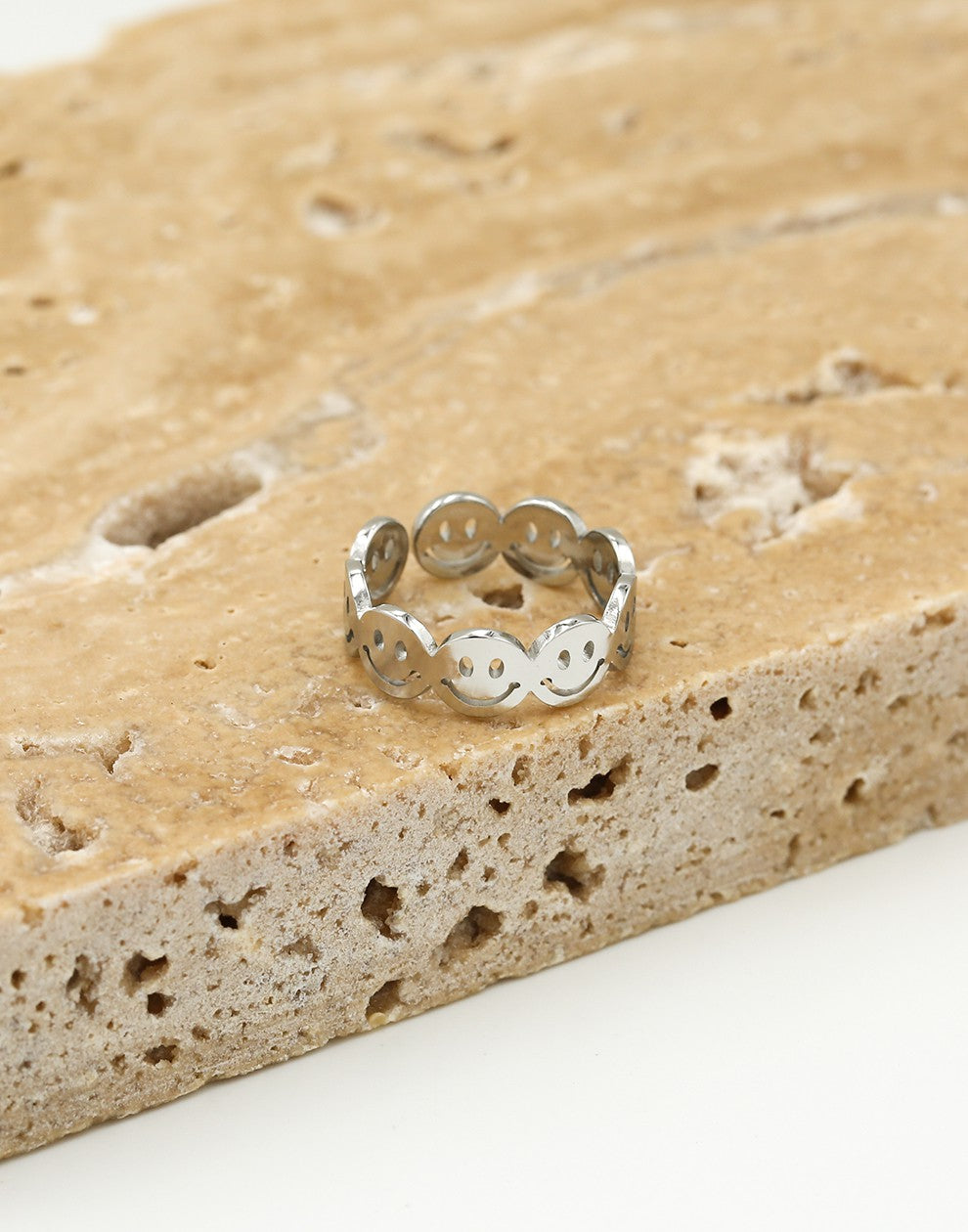 Ring zilverkleurig smiley