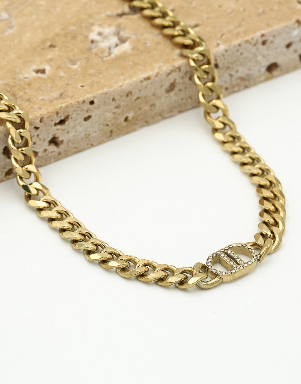 Ketting DD met strass goudkleurig