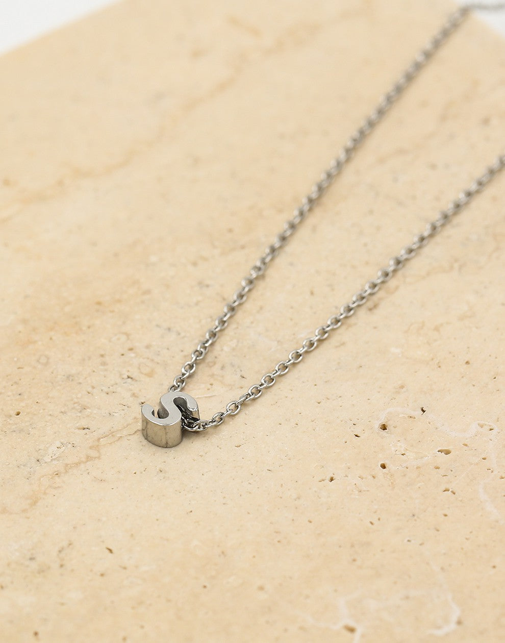 Initialen ketting letter S zilverkleurig