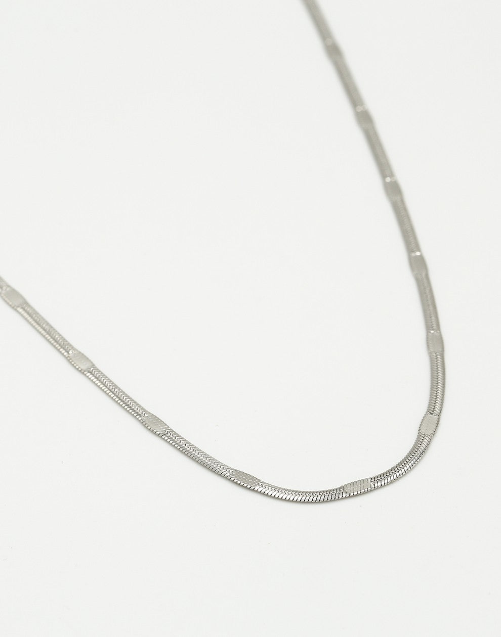 Ketting plat zilverkleurig