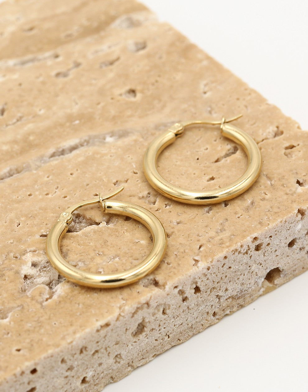 Oorringen hoops goudkleurig 25mm