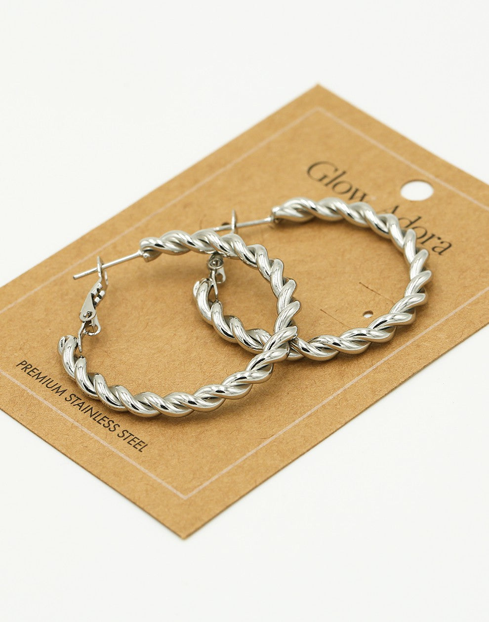 Oorringen gedraaid patroon zilverkleurig 30mm