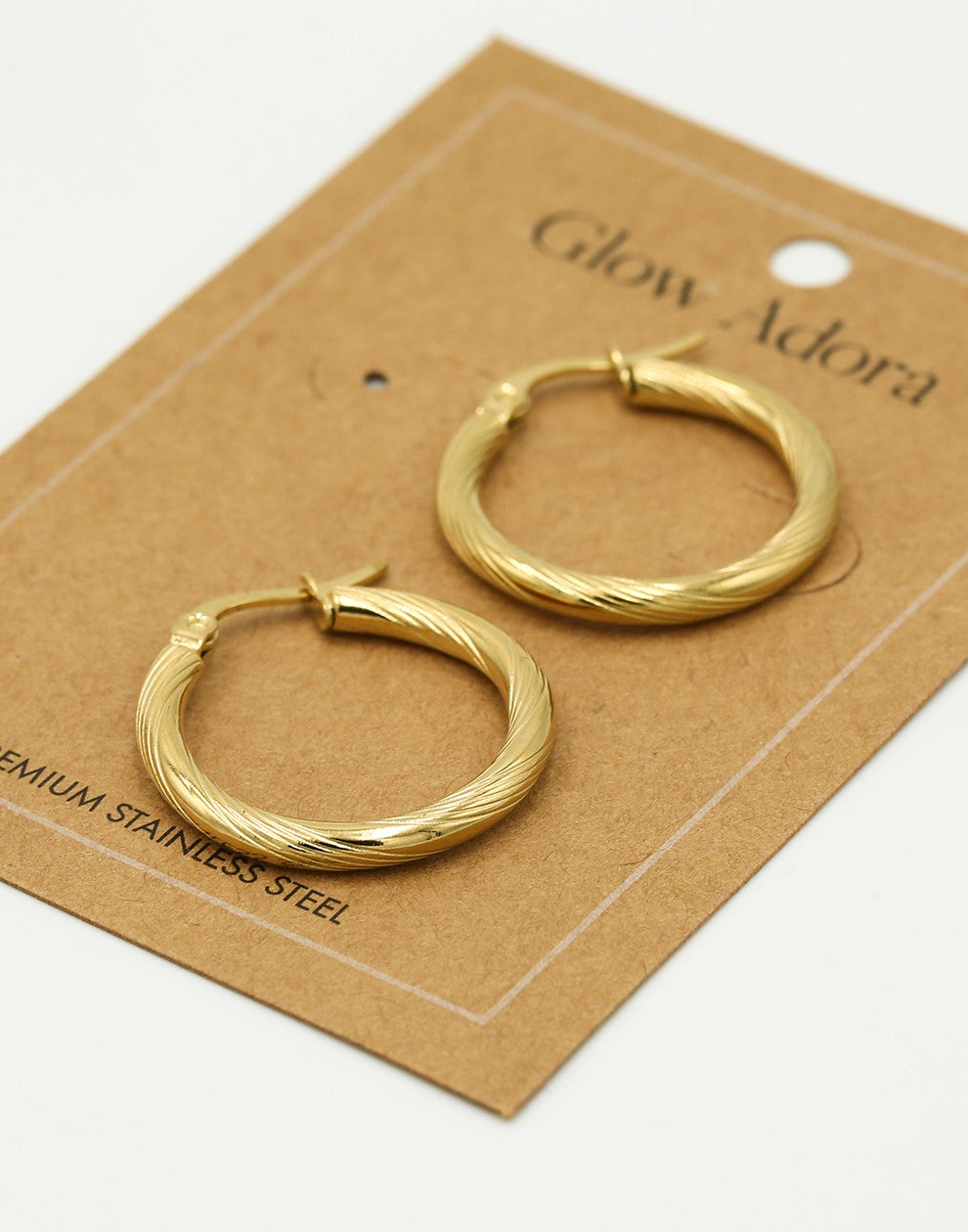 Oorringen hoops motief goudkleurig 20mm