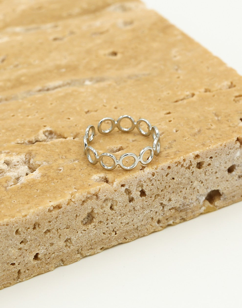 Ring open rondjes zilverkleurig