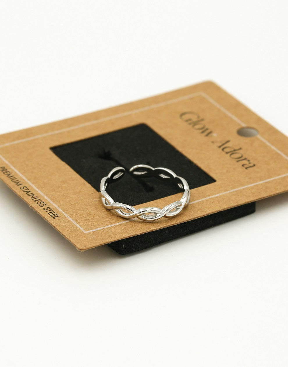 ring gevlochten zilverkleurig