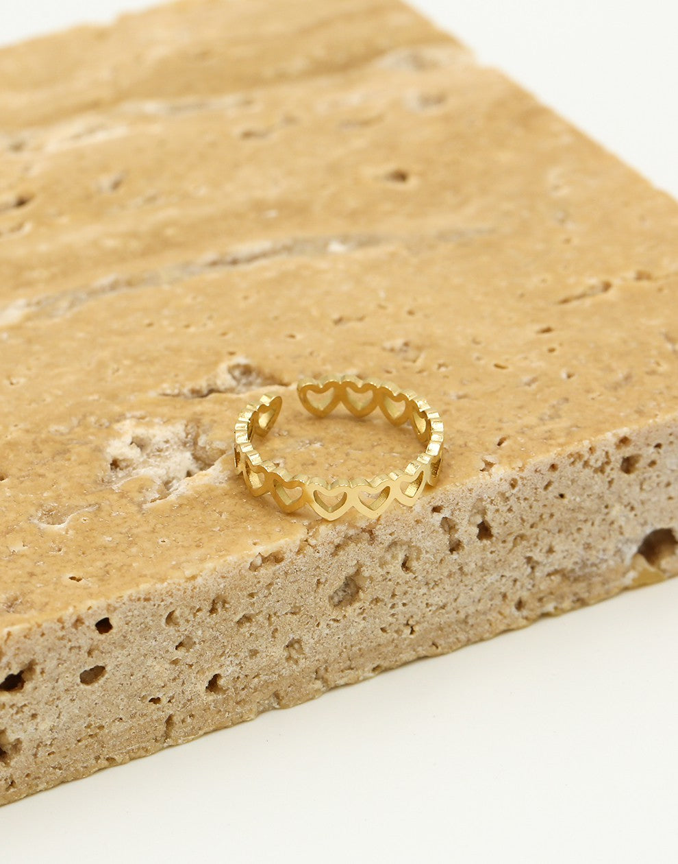 Ring hartjes goudkleurig