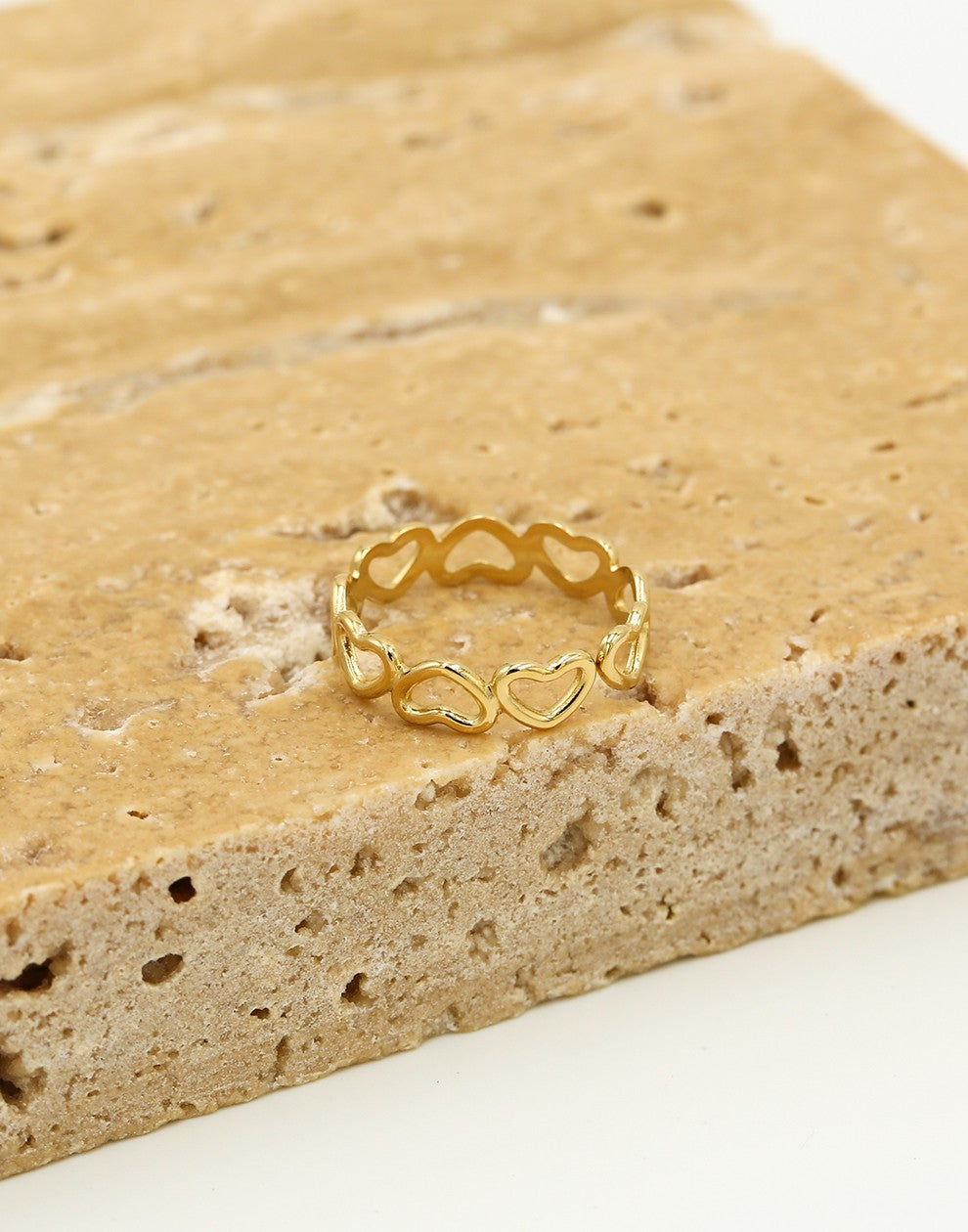 Ring open hartjes goudkleurig