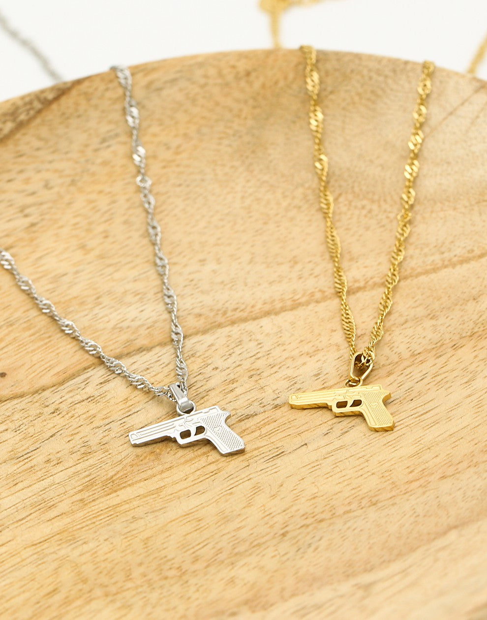 Ketting pistool goudkleurig