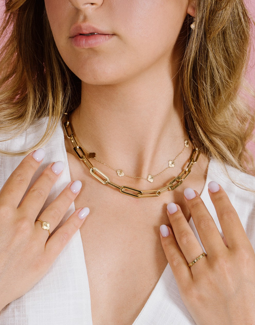 ketting vijf klavers glinster goudkleurig