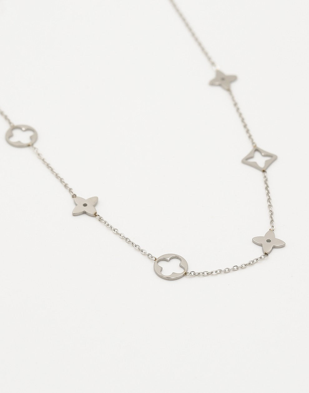 ketting symbolen zilverkleurig