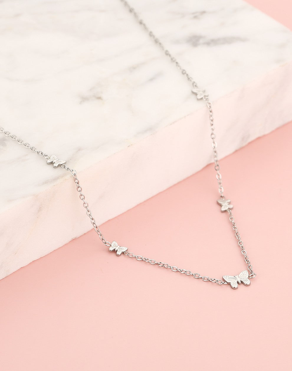 Ketting vlinders zilverkleurig