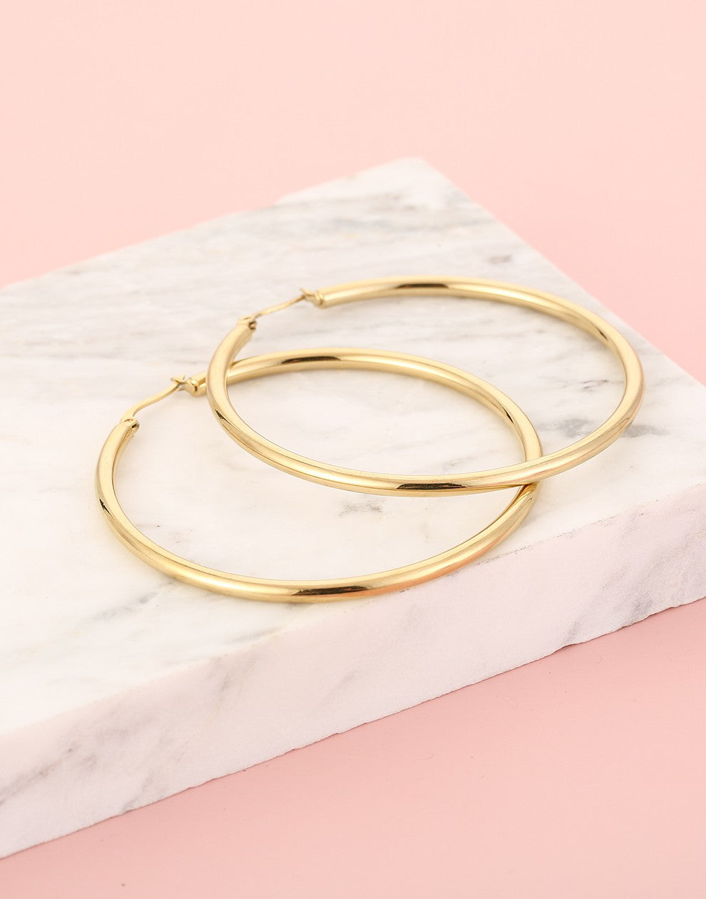 Gold-colored hoop earrings 55mm