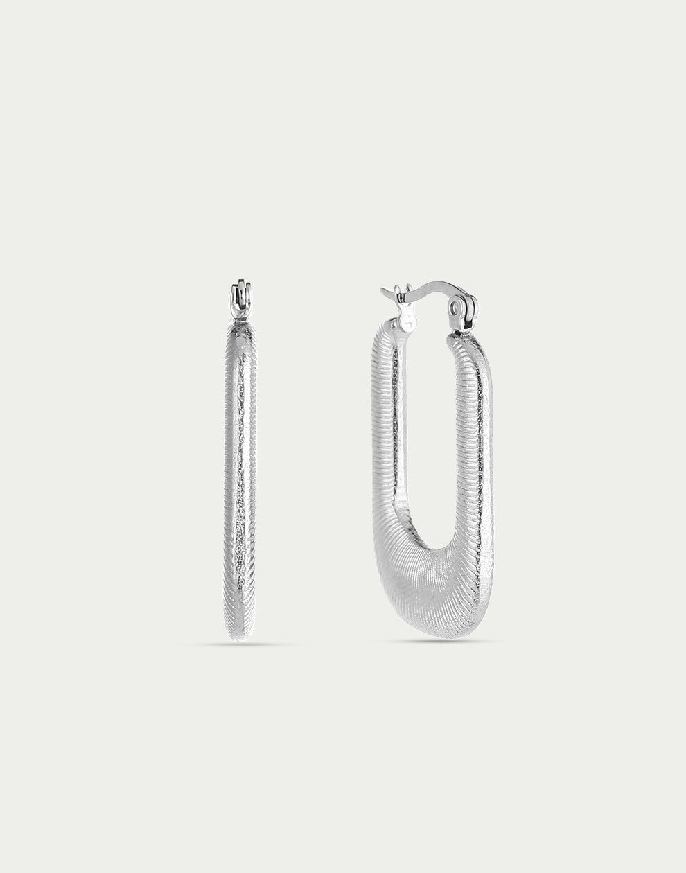 statement oorhangers met motief zilverkleurig