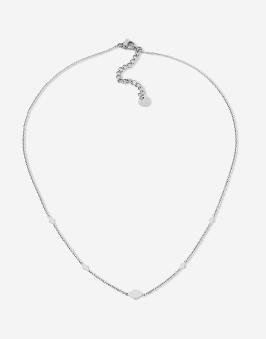 silver-colored diamond necklace