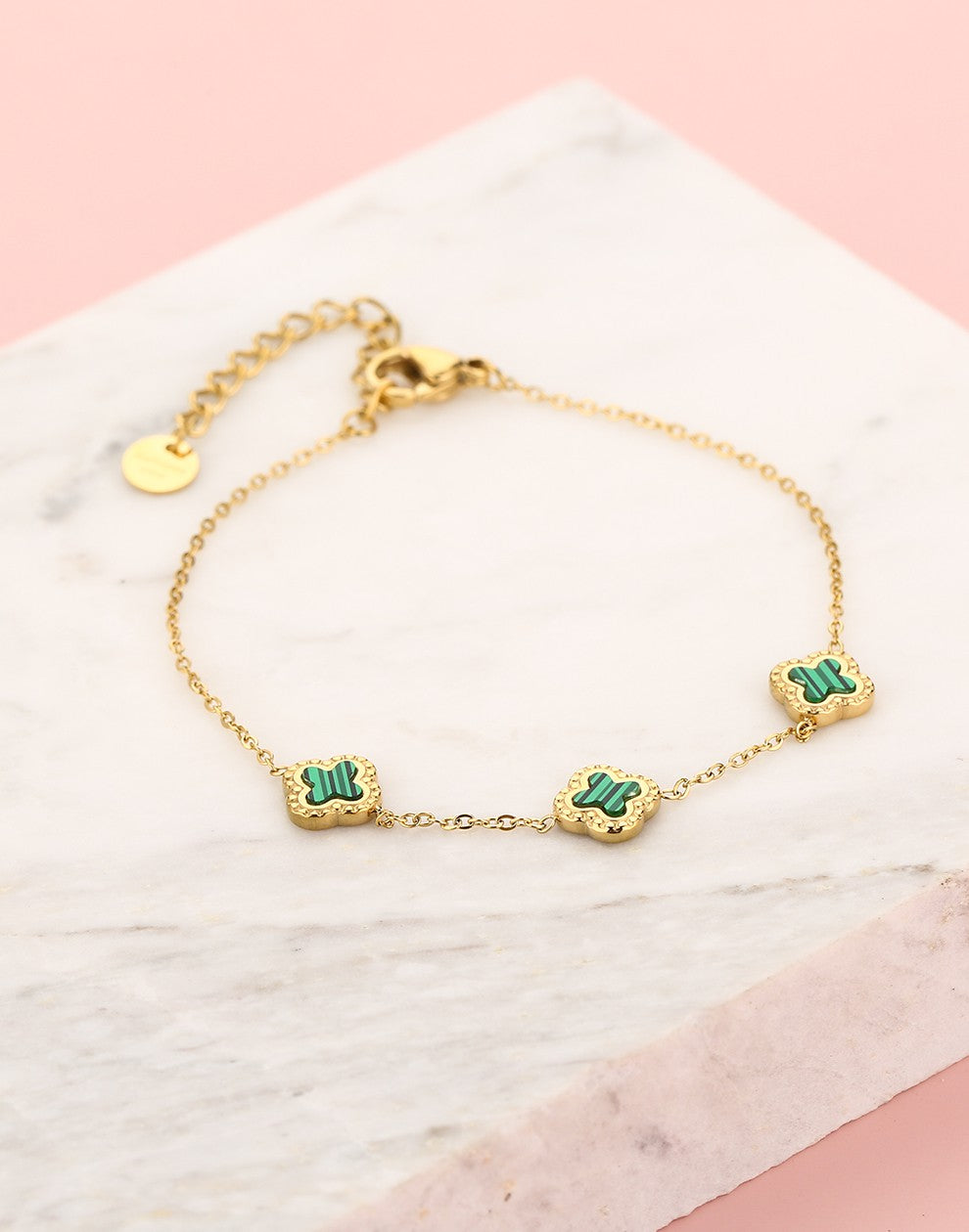 Armband klavers smaragdgroen goudkleurig