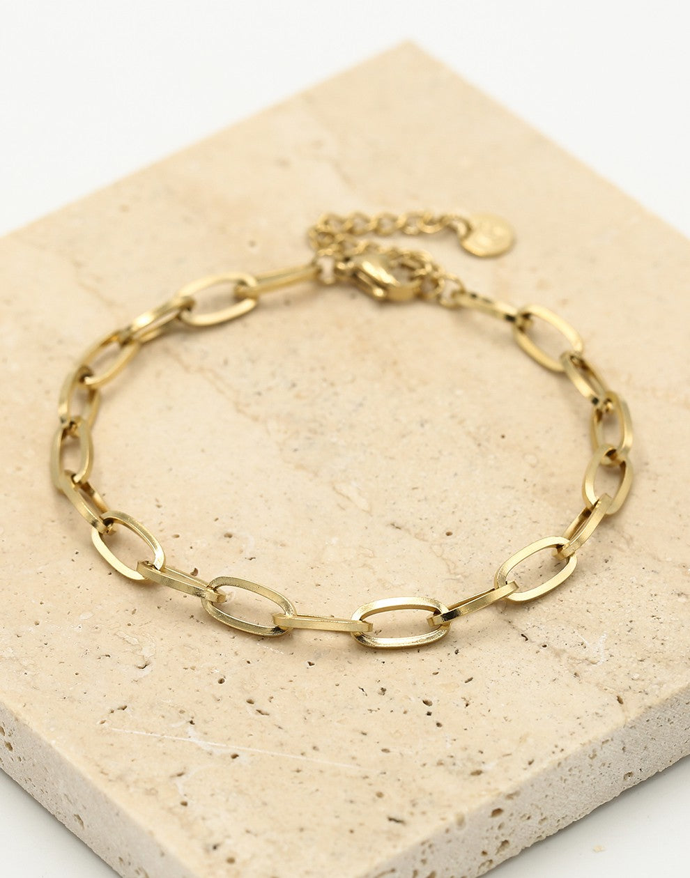 Armband goudkleurig schakel ovaal
