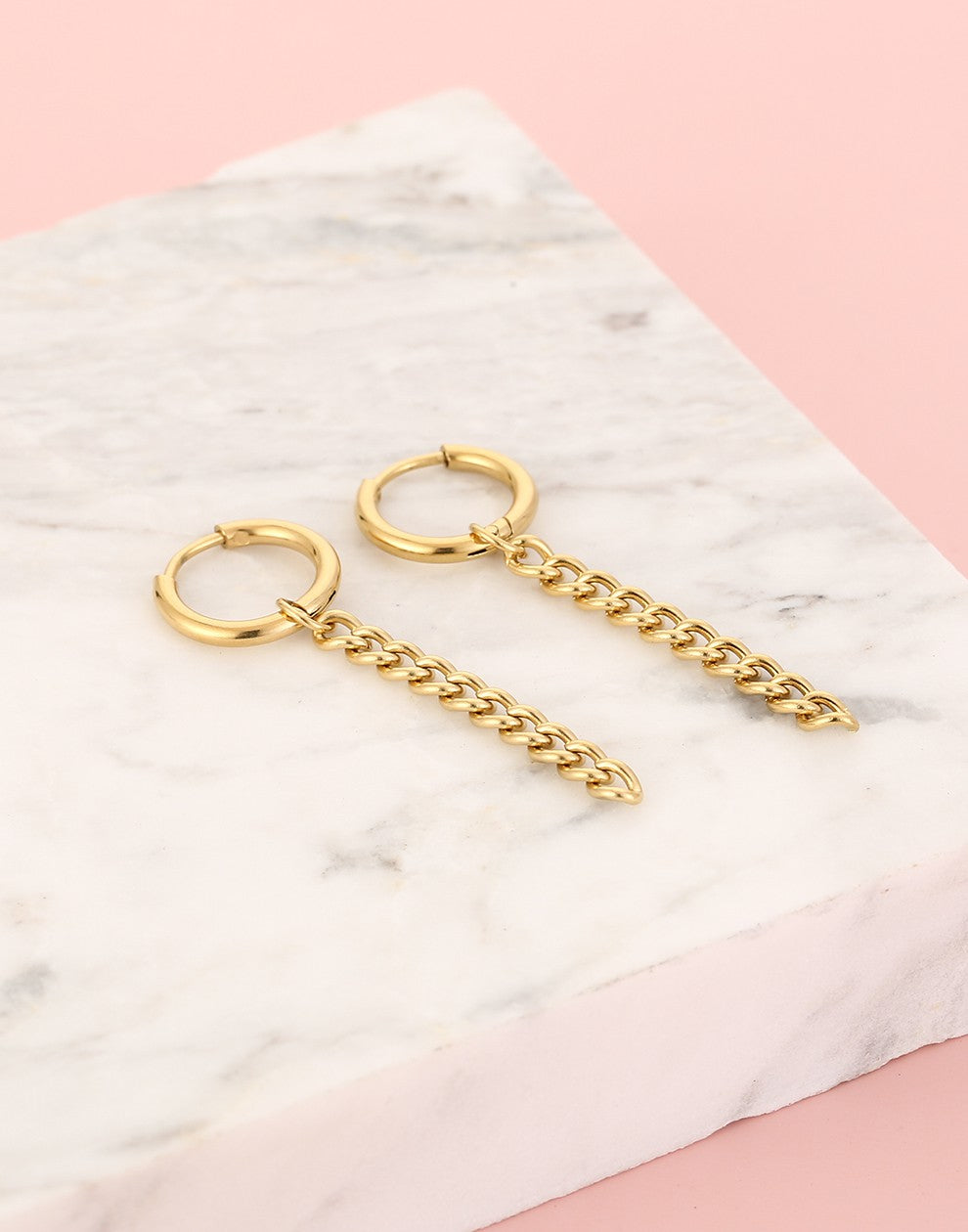 Oorringen chain hanger goudkleurig