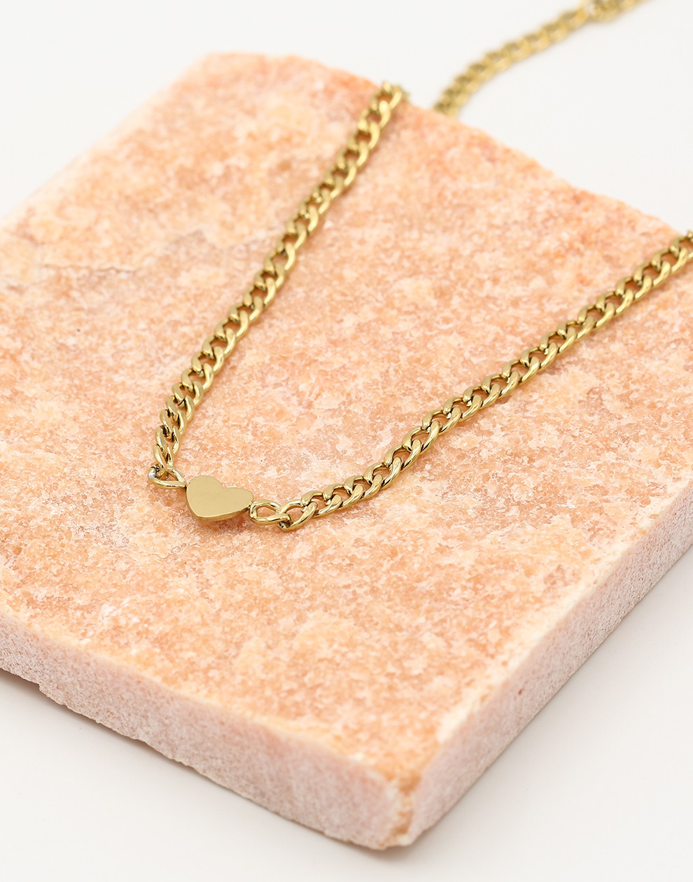 Schakelketting met plat hartje goudkleurig