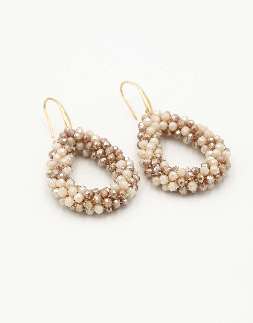 Druppel oorbellen beige mix