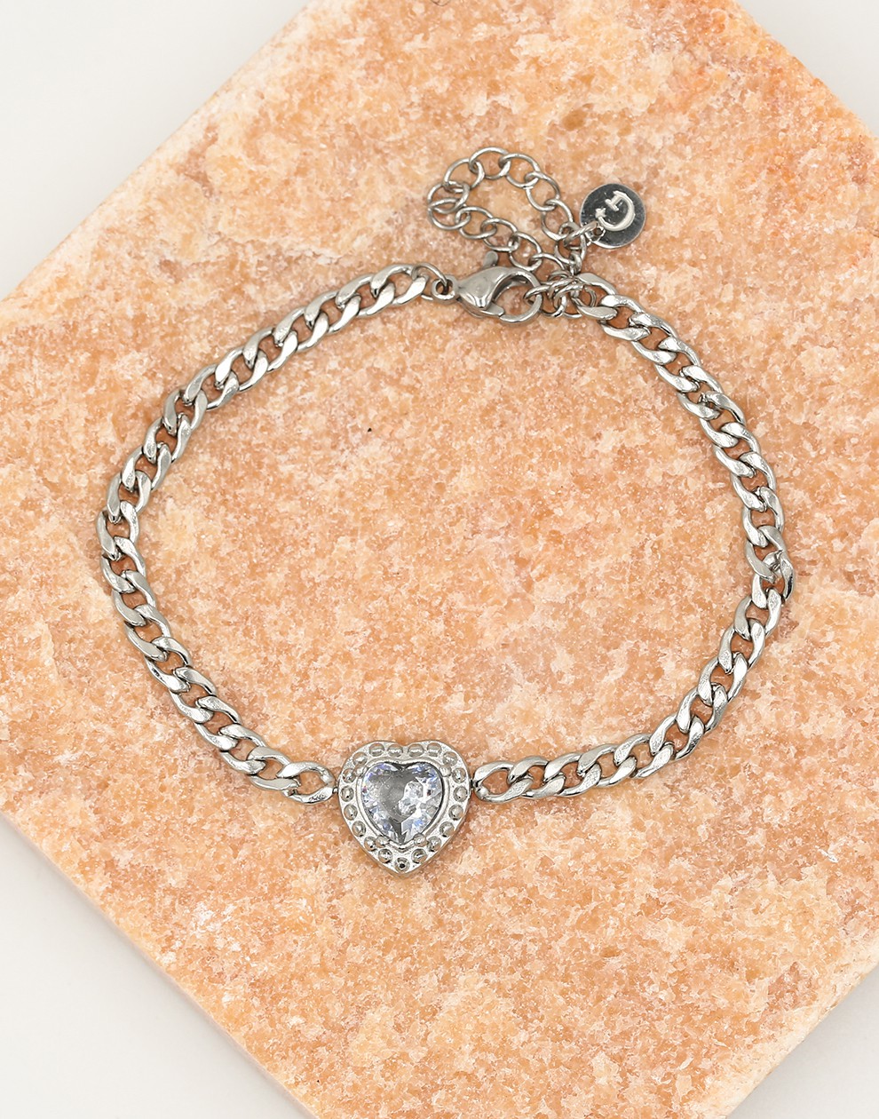 Fijne schakelarmband hartje met steen zilverkleurig