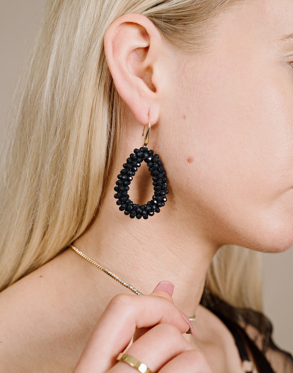 Druppel oorbellen donker blauw