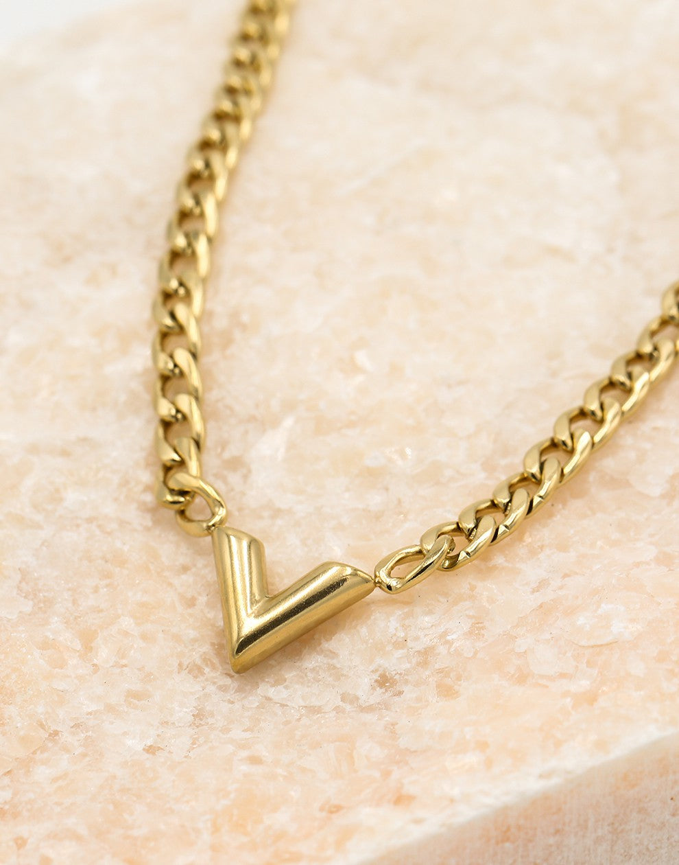 Schakelketting v goudkleurig grof