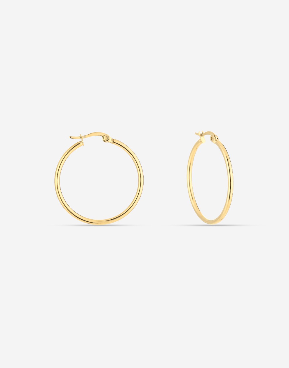 Thin gold-colored hoop earrings 30mm