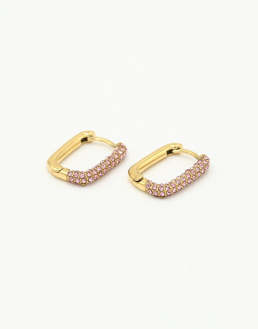 oval earrings with rose gold-colored stones