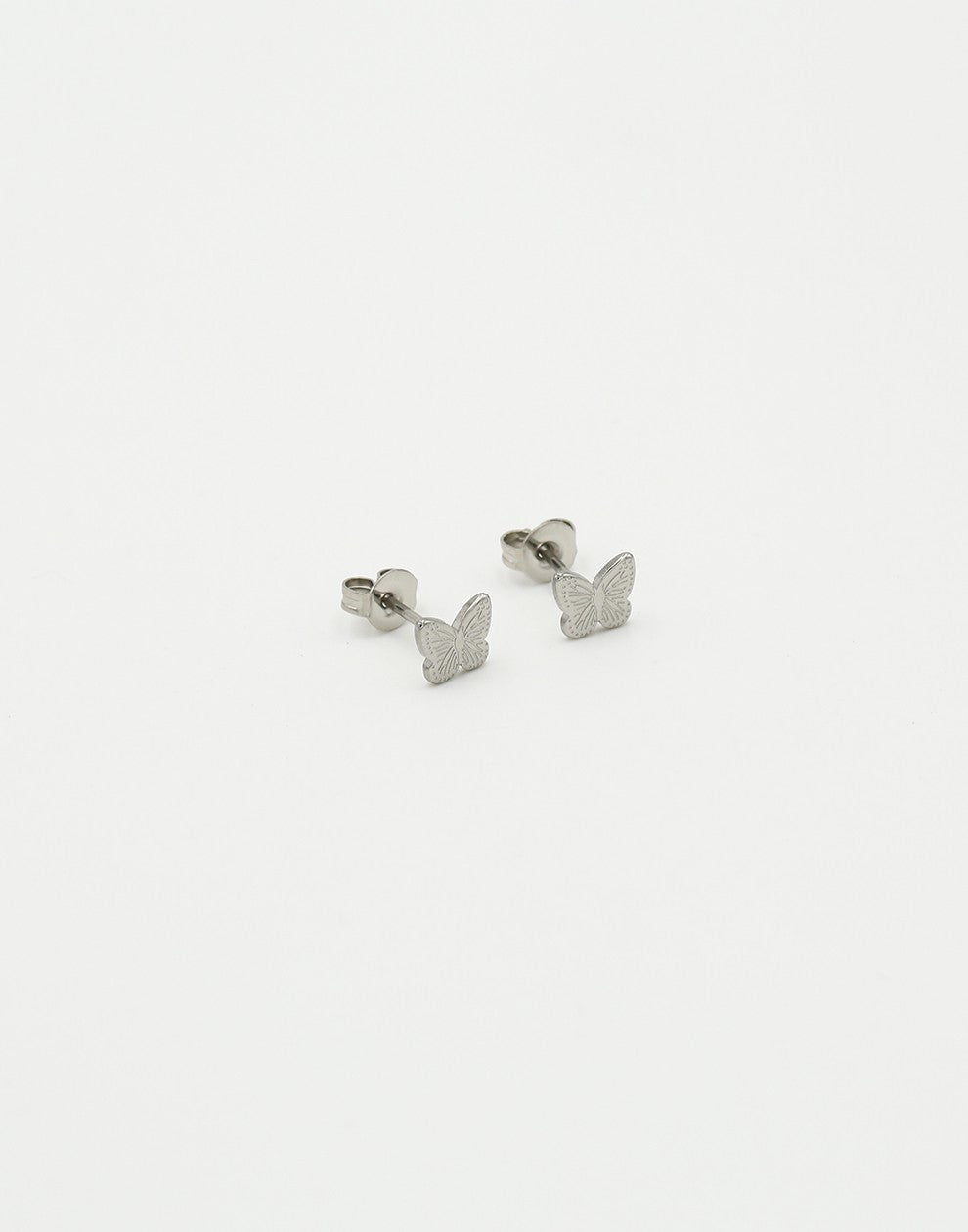 Studs vlinder zilverkleurig