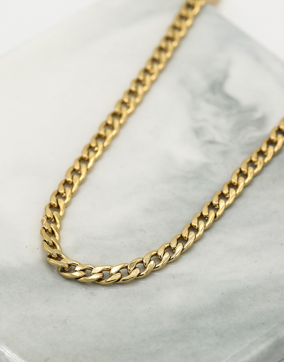 Fijne ovale schakelketting goudkleurig