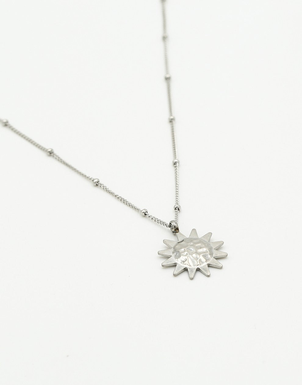 ketting zon zilverkleurig