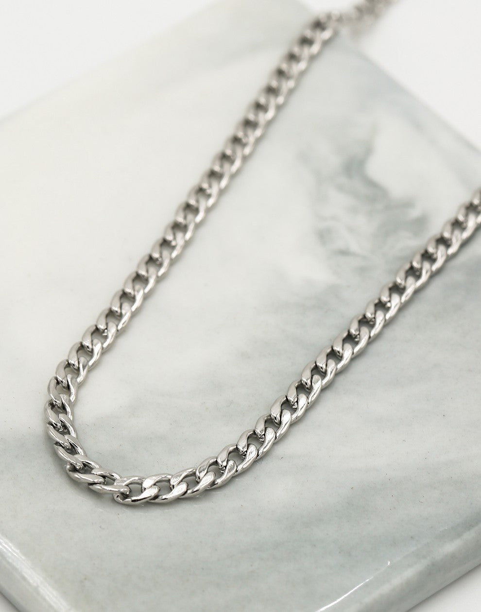 Fijne ovale schakelketting zilverkleurig