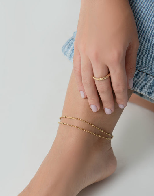 Enkelbandje bolletjes dubbel goudkleurig