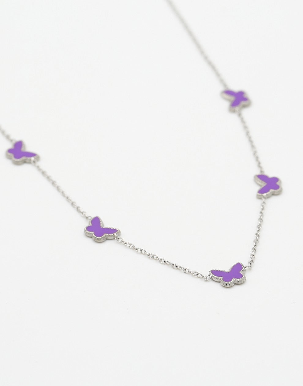 Ketting vlinders paars zilverkleurig