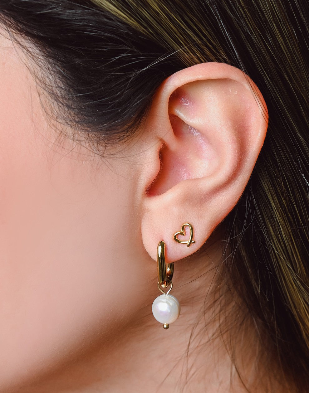 studs open playful heart gold-colored