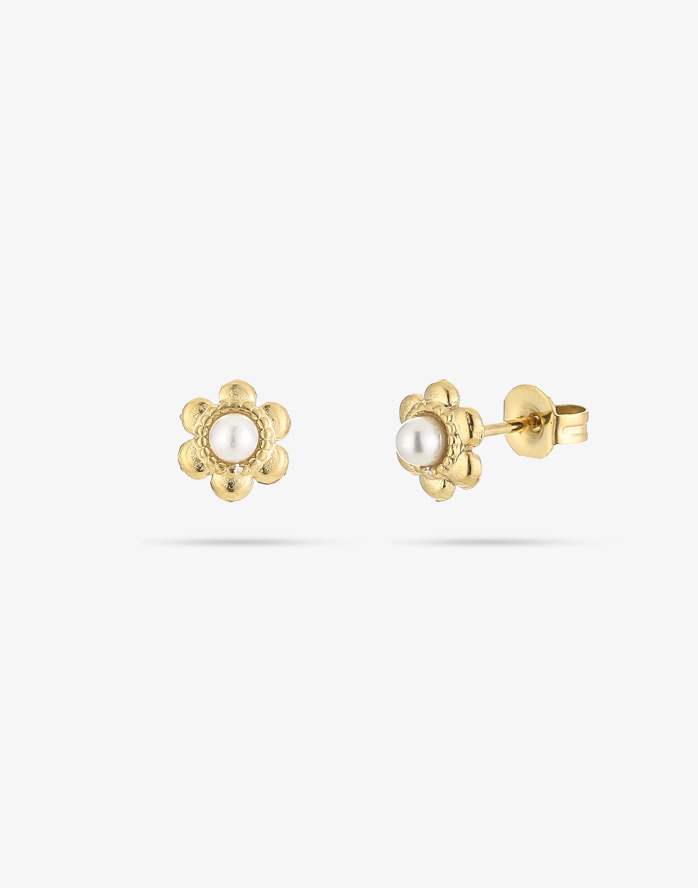 Studs bloem met parel goudkleurig