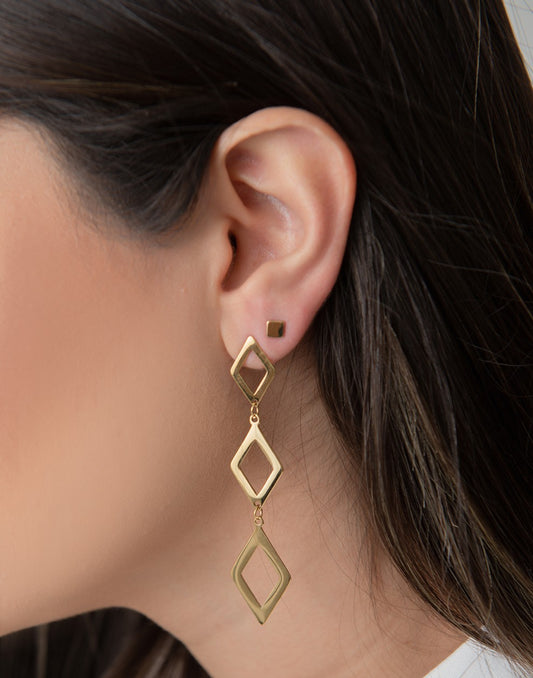 studs flat square gold-colored